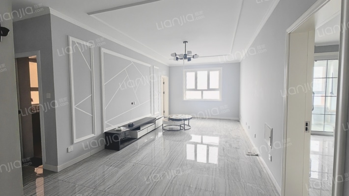 新星小区二期全阳户型，带车位和地下室，精装拎包入住-客厅