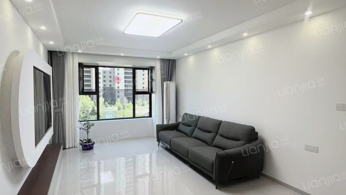 大河城章二手房实景图