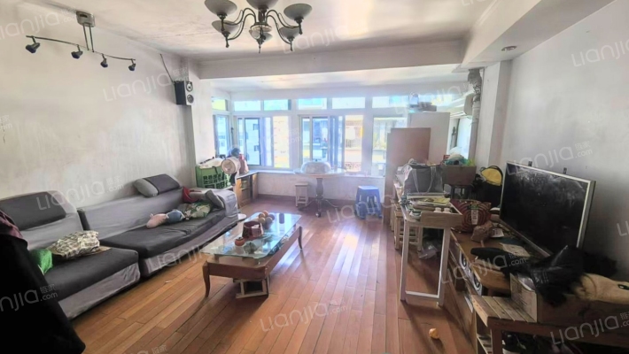 东辰小区二手房实景图