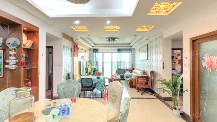 康桥花地二手房实景图