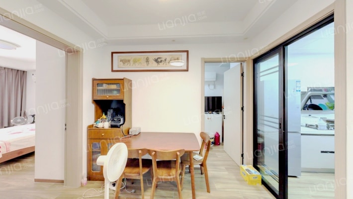 虹桥八村二手房实景图