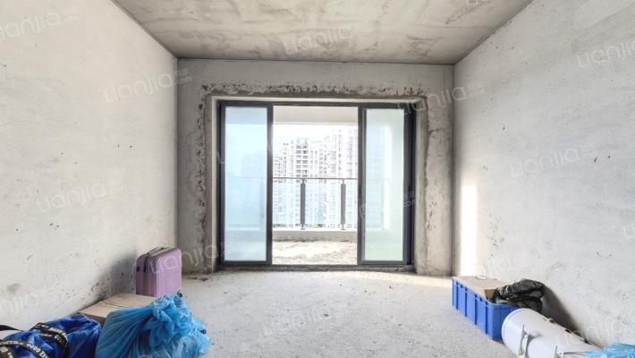君悦豪园二手房实景图