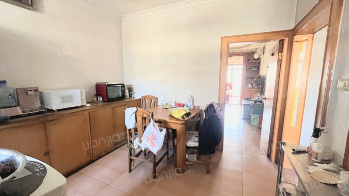 铁道部建厂局家属院 范阳路 市政府-餐厅