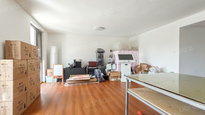 金贝庄园二期别墅二手房实景图