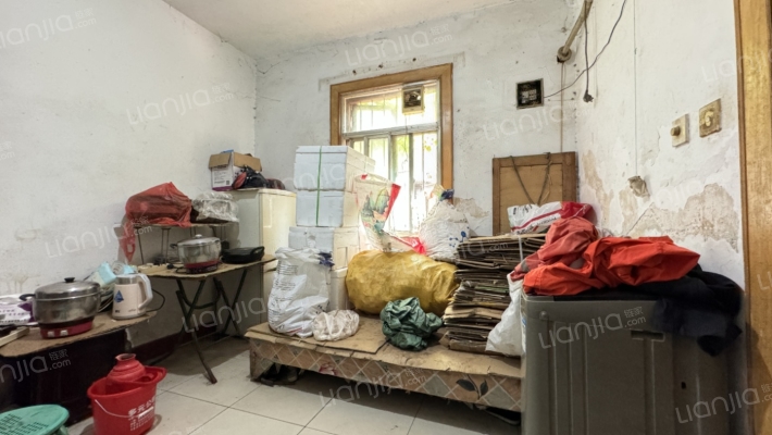 民主北22号二手房实景图