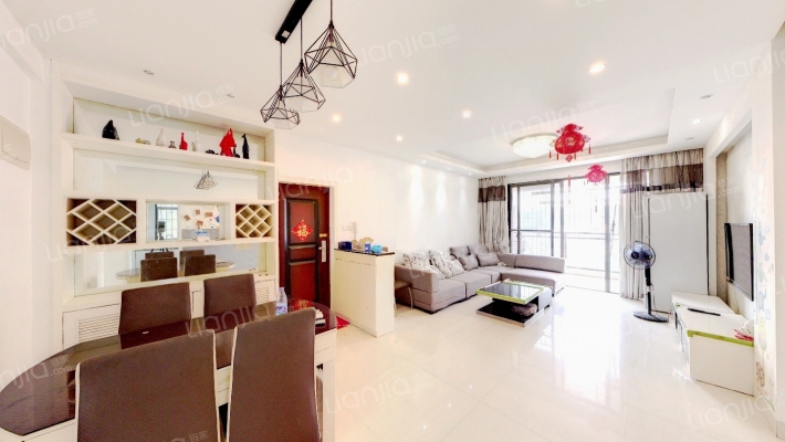 源泉山庄B区二手房实景图