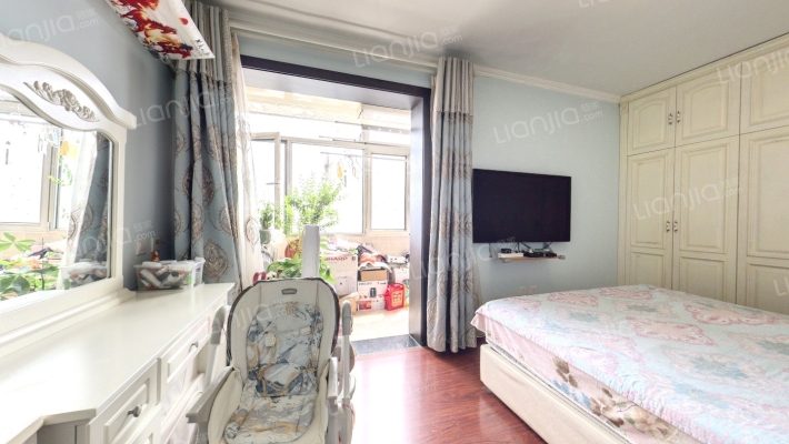 丙28号院二手房实景图