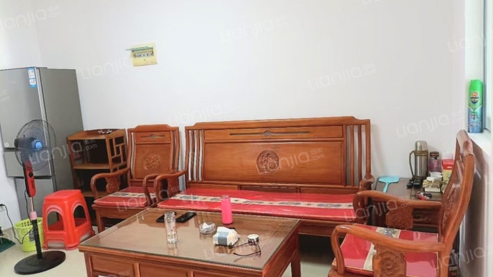 山泉海二手房实景图