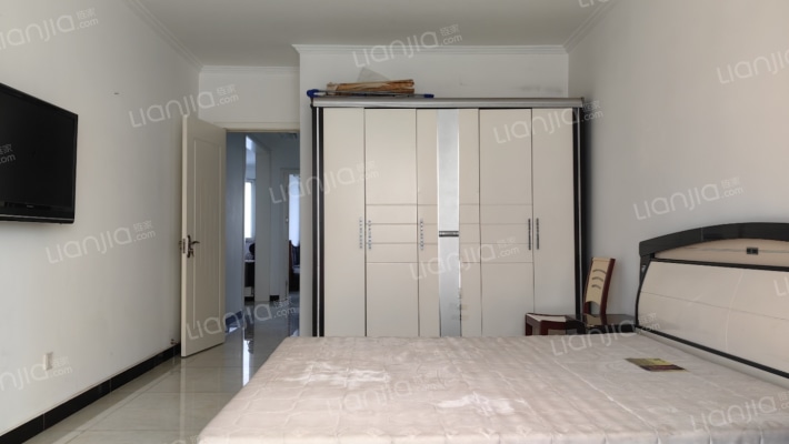 中市心 带车位 交通便利 南北通透-卧室A