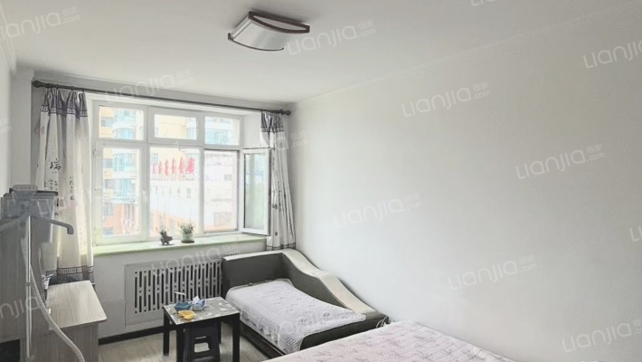 龙江龙住宅楼二手房实景图