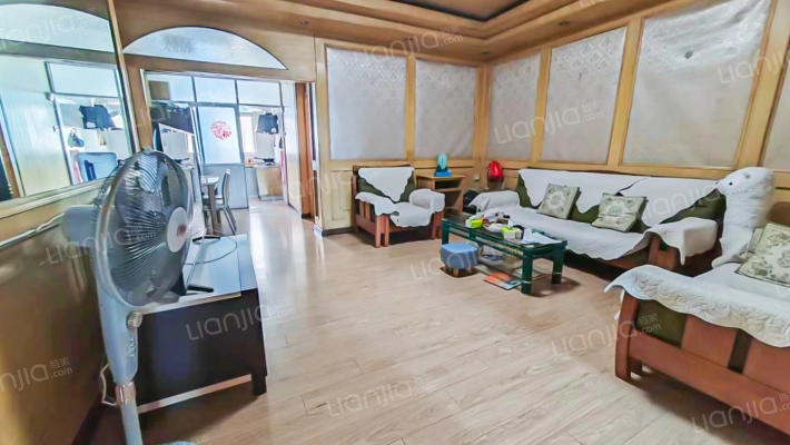 粮食局宿舍二手房实景图