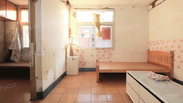 清拖宿舍南苑二手房实景图