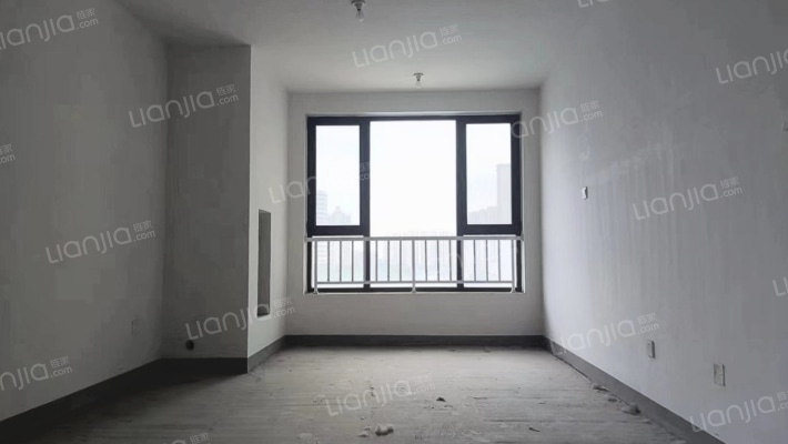 鸿坤理想湾北区南北通透的两居室，客厅朝阳，满二。-客厅