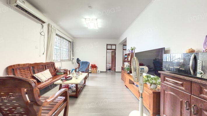 亚百利商住楼二手房实景图