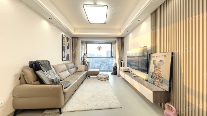 深业鹤塘岭花园二手房实景图