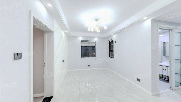 龙河华都二手房实景图