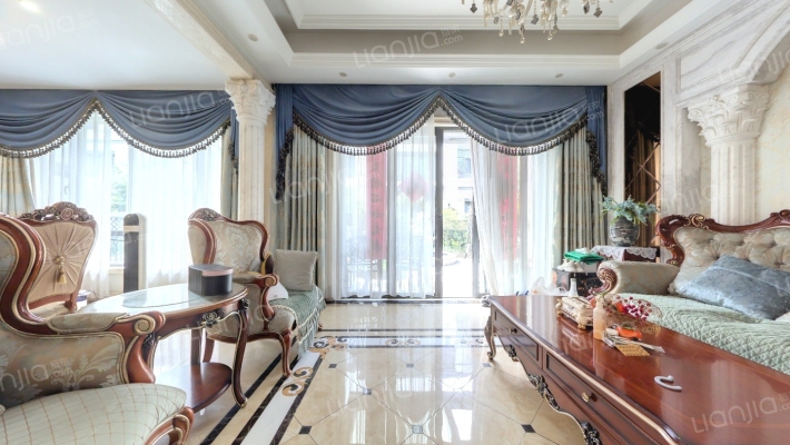 华润中央公园一期(南)((芳礼路99弄)(别墅)二手房实景图