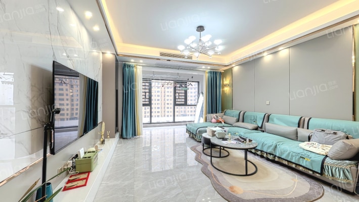 绿色金典二手房实景图