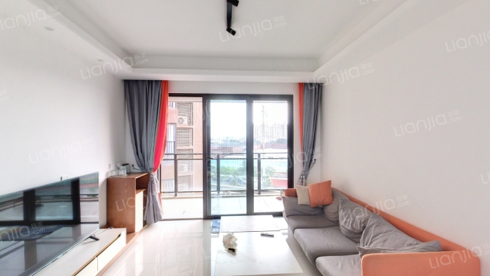 龙光玖龙郡二手房实景图