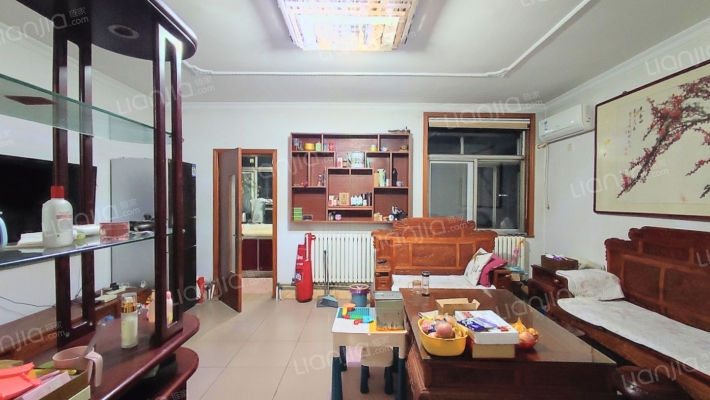 泰建公司宿舍二手房实景图