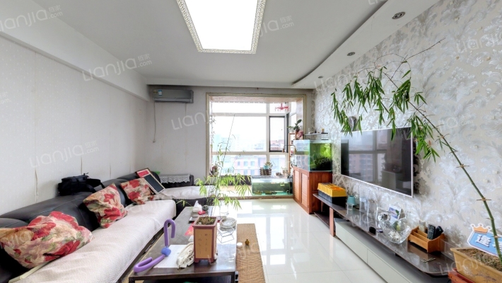 枫合万嘉三期二手房实景图