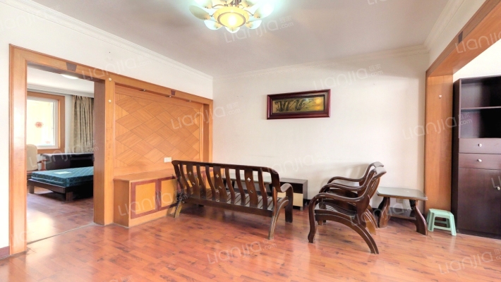 夹浦新村二手房实景图