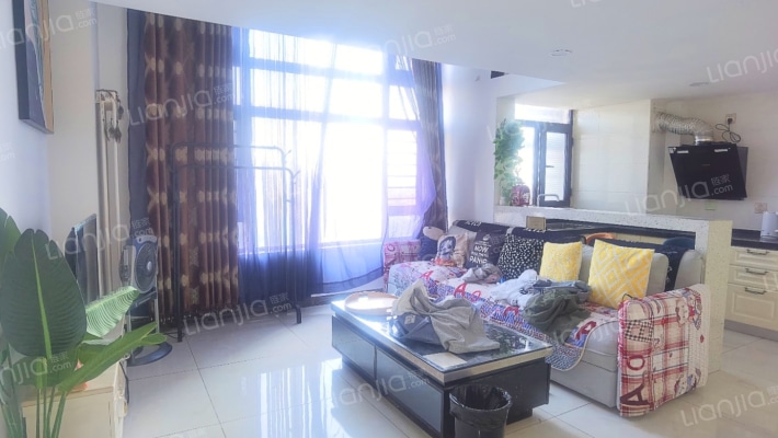 睿品大厦二手房实景图