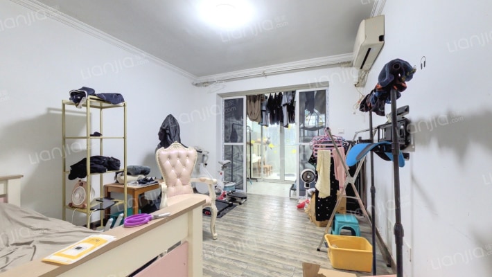 中原纪联小区二手房实景图