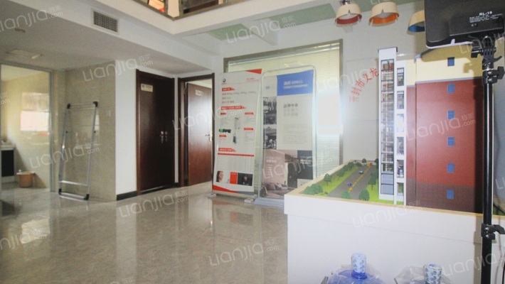 金明财富中心二手房实景图