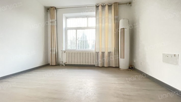 南湖公寓二手房实景图