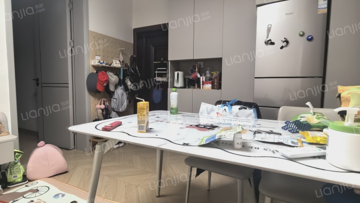 公共交通总公司星湖宿舍二手房实景图