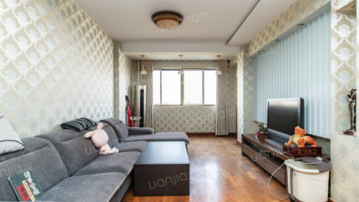 金三角小区二手房实景图