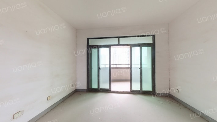 蠡湖华庭B区二手房实景图