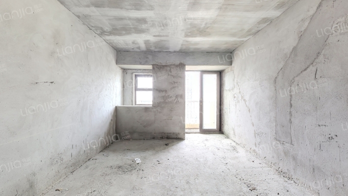 万豪港湾二手房实景图