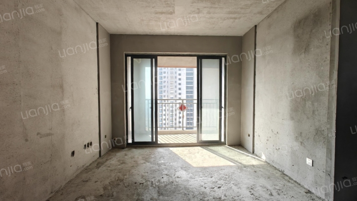 郡华长郡里二手房实景图