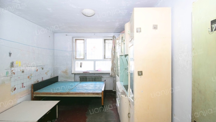 农机公司家属楼二手房实景图