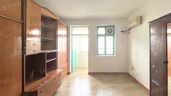 解放南路407/413号二手房实景图