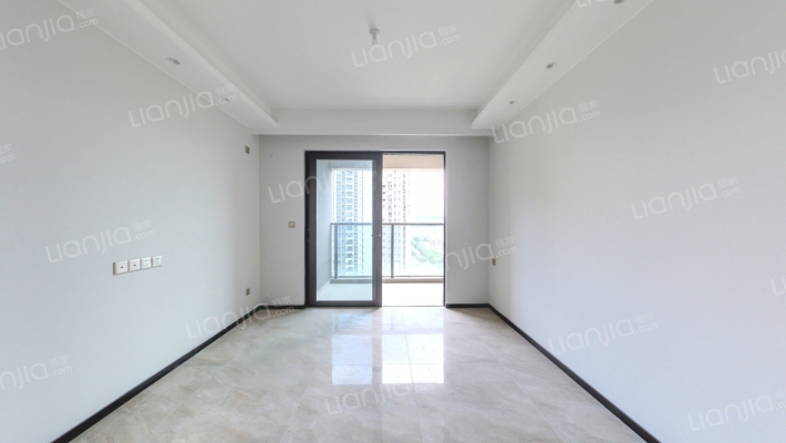 保利天珺二手房实景图