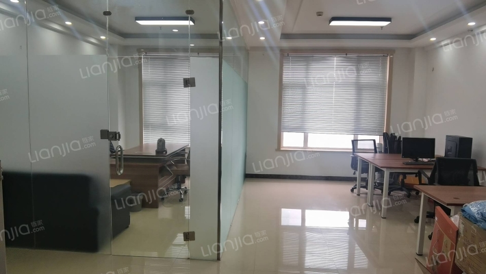 君盈身份广场二手房实景图