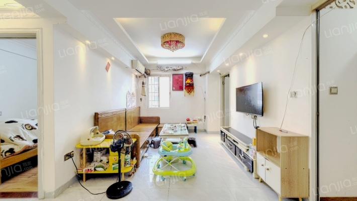 电视台宿舍二手房实景图