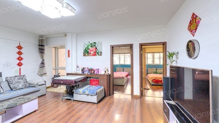 鸿峰花园西区二手房实景图