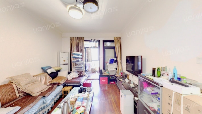 维港二手房实景图