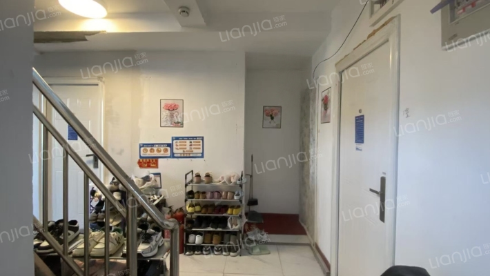 梧桐广场南二区二手房实景图