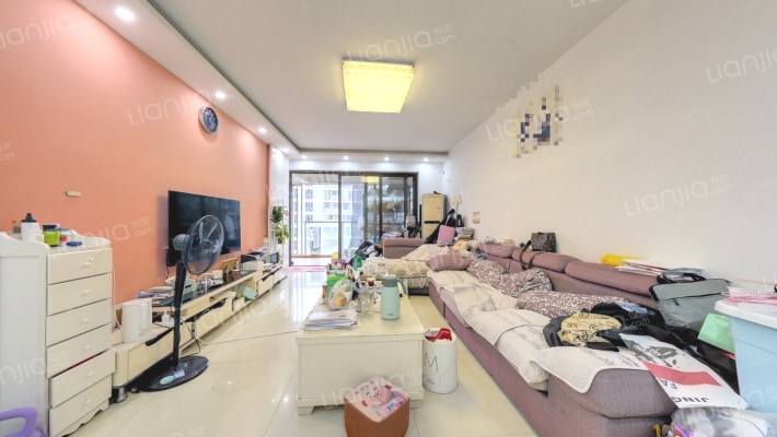 金地梅陇镇一期二手房实景图