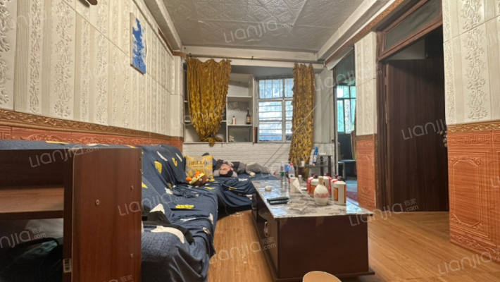 601地质队家属楼二手房实景图