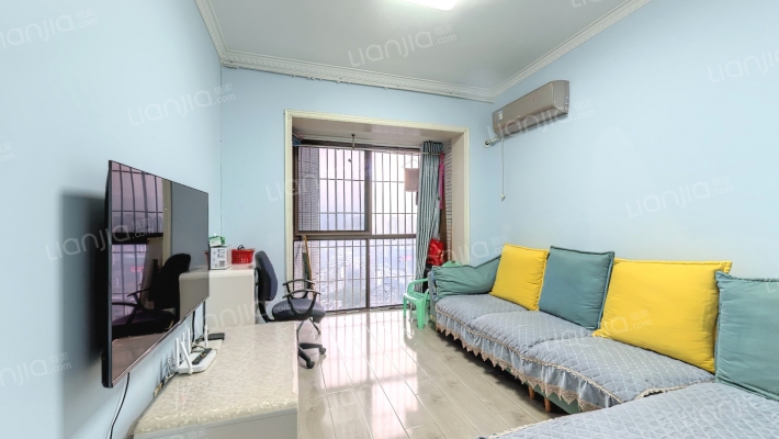 跨越新天地二手房实景图