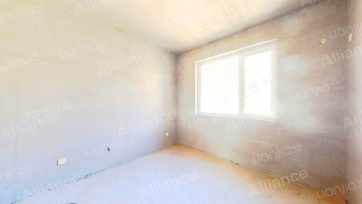 南北通透 三居室 采光好 通风好-卧室C