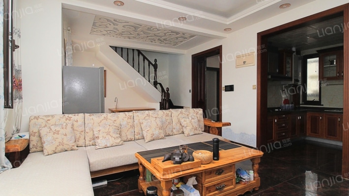 鸿坤理想湾洋房跃层 南北通透四居室 看房方便 精装修-客厅A