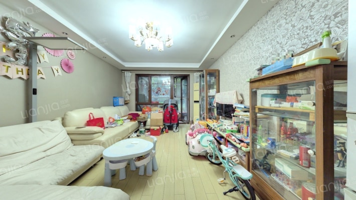 金隅万科城三期二手房实景图