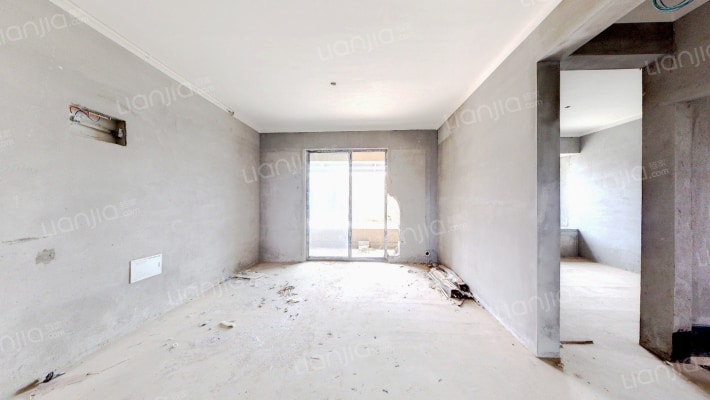 兰江公园里二手房实景图